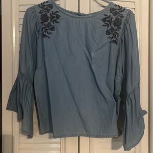 Medium Hollister Jean Top